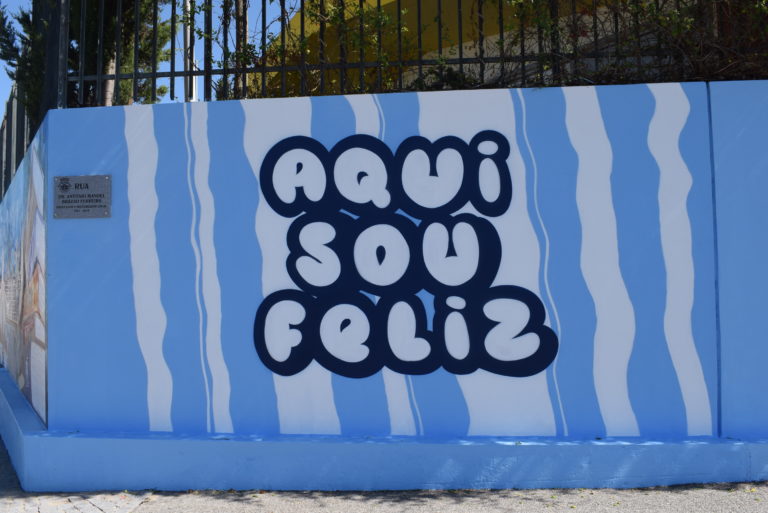 Aqui Sou Feliz